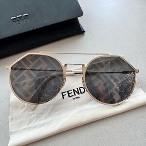Fendi Sky Monogram sunglasses